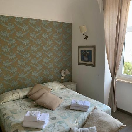 Guest House Casa Vicenza Рим Екстериор снимка