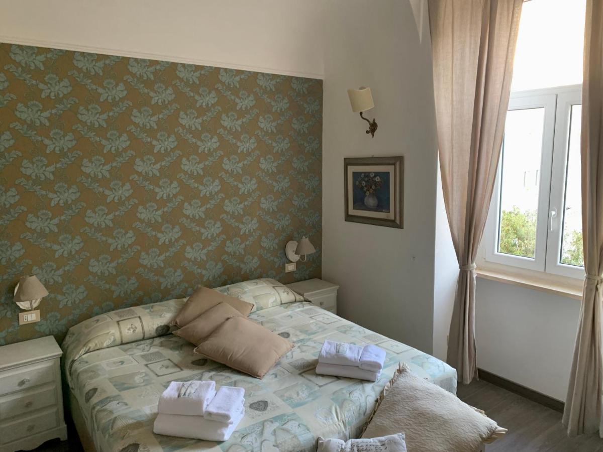 Guest House Casa Vicenza Рим Екстериор снимка