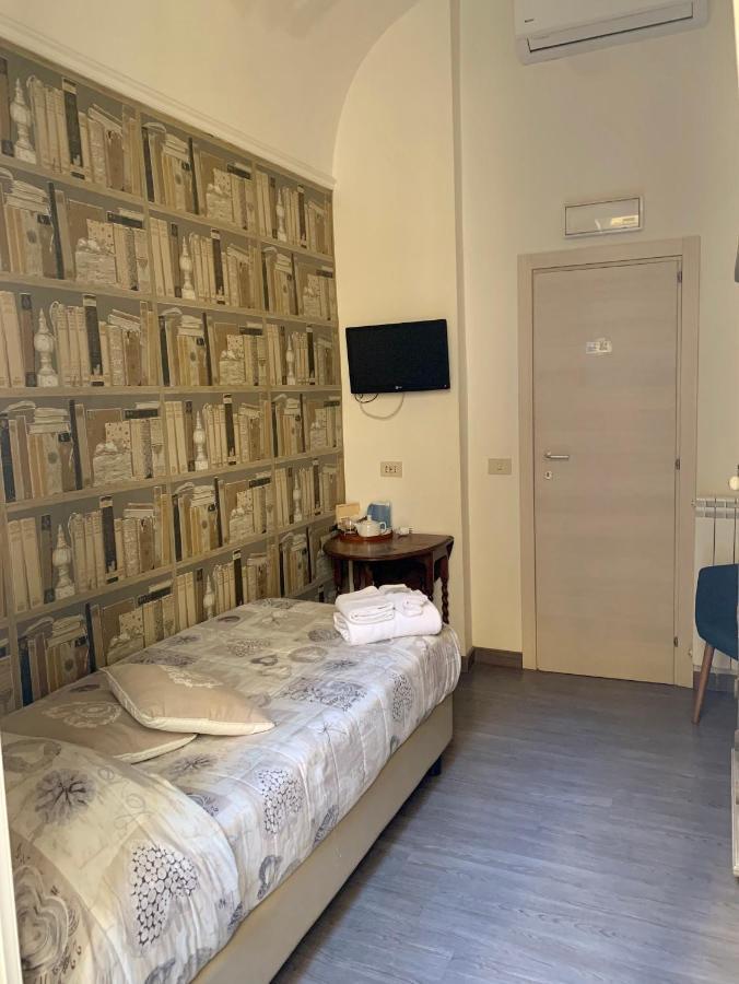 Guest House Casa Vicenza Рим Екстериор снимка
