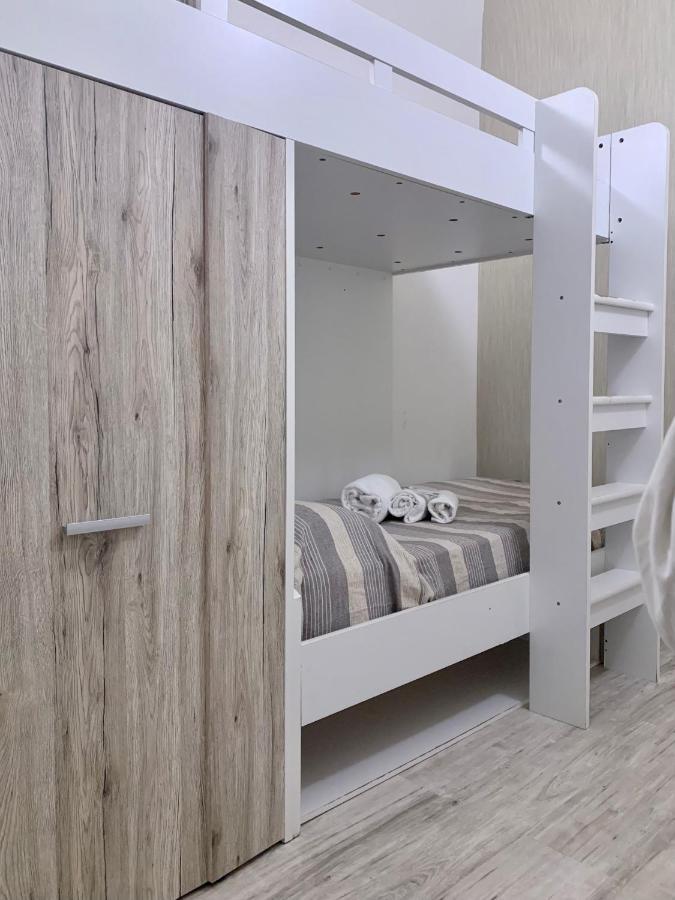 Guest House Casa Vicenza Рим Екстериор снимка