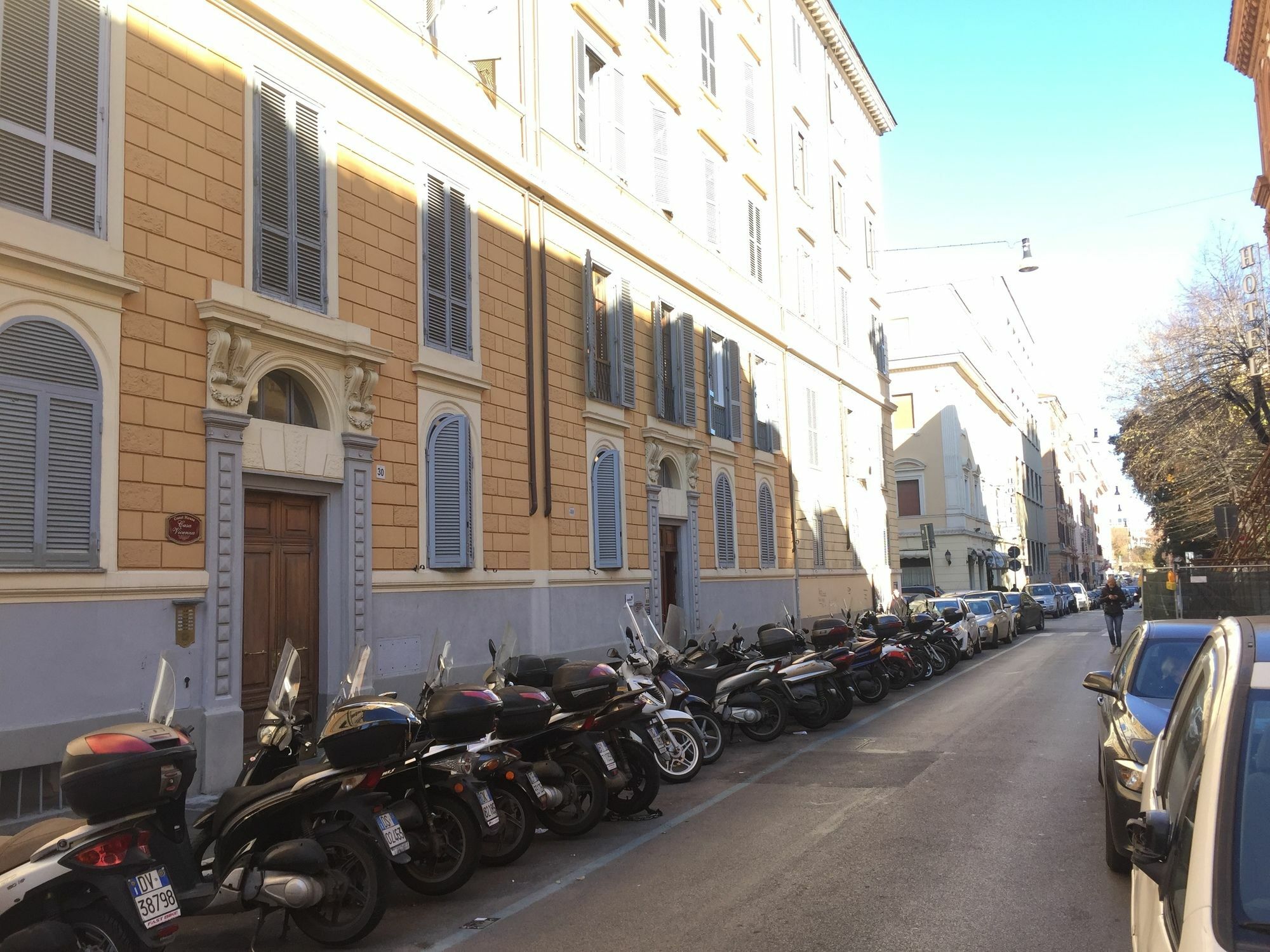 Guest House Casa Vicenza Рим Екстериор снимка