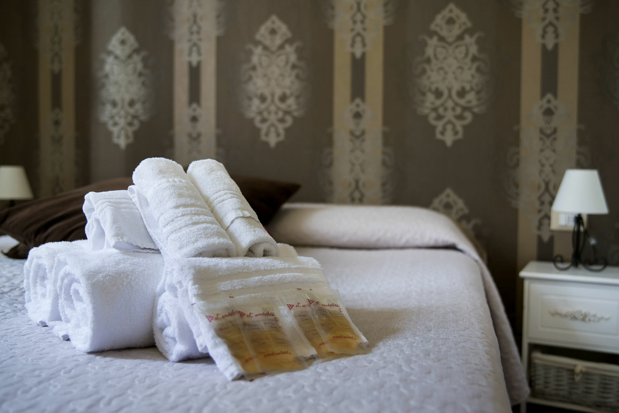 Guest House Casa Vicenza Рим Екстериор снимка